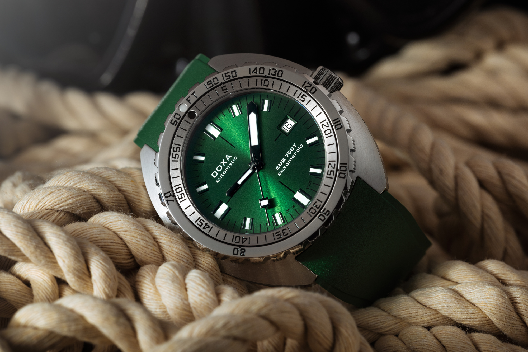 HODINKEE